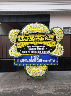 Papan Bunga Duka di Linge